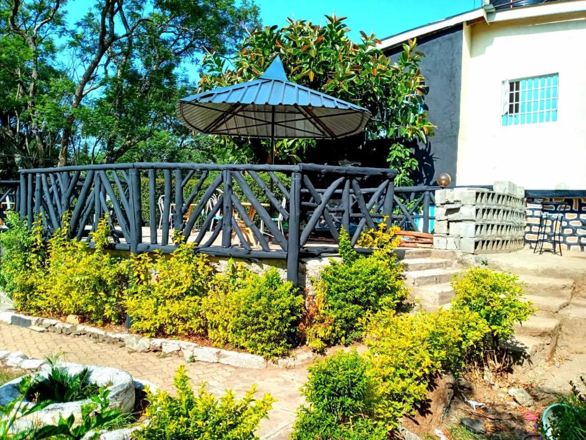 Vienna Woods Hotel Nakuru Bagian luar foto
