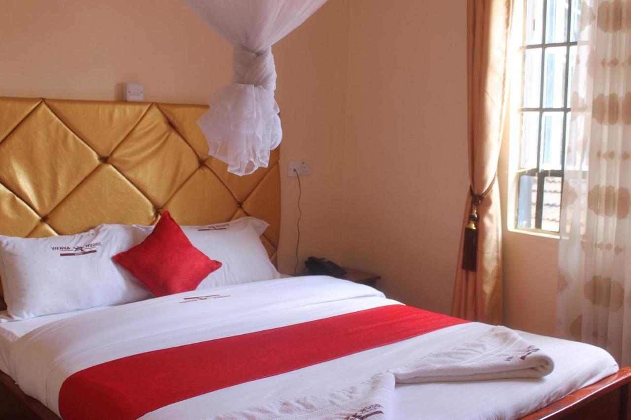 Vienna Woods Hotel Nakuru Bagian luar foto