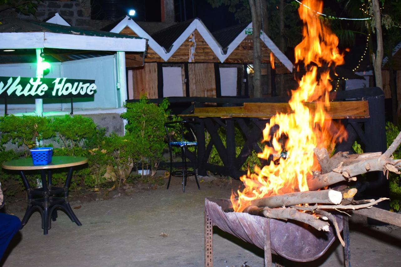 Vienna Woods Hotel Nakuru Bagian luar foto